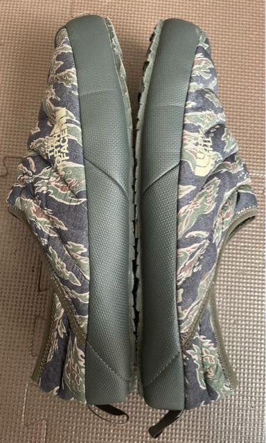 美品 海外限定 THE NORTHFACE ヌプシミュール タイガーカモフラージュ 29cm プリマロフト入り 防風 防寒 撥水 < ブランド  美品 海外限定 THE NORTHFACE ヌプシミュール タイガーカモフラージュ 29cm プリマロフト入り 防風 防寒 撥水 < ブランドの