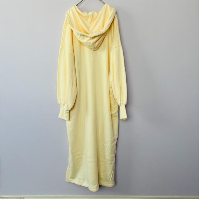 【新品タグ付き】★DOUX ARCHIVES★ドゥアルシーヴミニ裏毛フーディー ロングワンピース F アイボリー マキシ 長袖 < 女性ファッション 【新品タグ付き】★DOUX ARCHIVES★ドゥアルシーヴミニ裏毛フーディー ロングワンピース F アイボリー マキシ 長袖 < 女性ファッションの