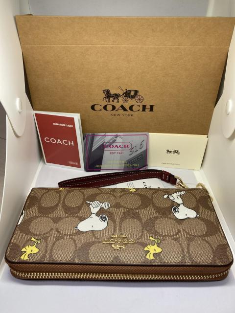 COACH コーチ CE705 長財布 コーチ×ピーナッツ(Peanuts) スヌーピーウッドストック 限定コラボ ストラップ付 < ブランド COACH コーチ CE705 長財布 コーチ×ピーナッツ(Peanuts) スヌーピーウッドストック 限定コラボ ストラップ付 < ブランドの