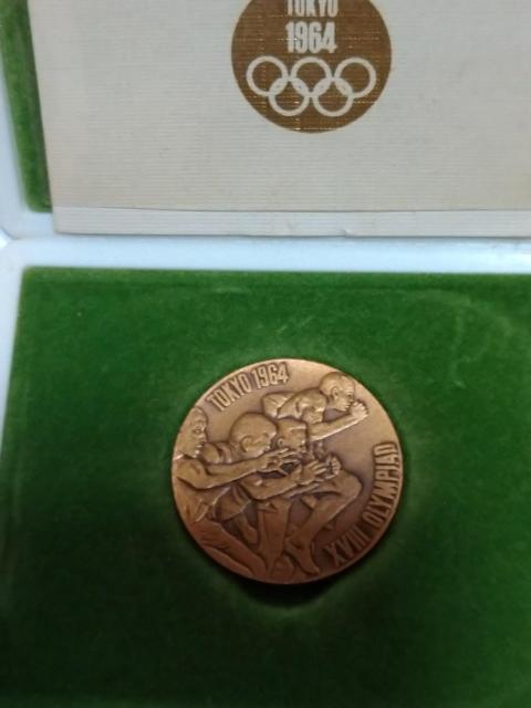 �R���N�V�����������I�����s�b�N�L�O���_��  �� �z�r�[�� 