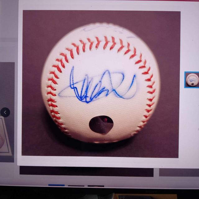 MLB公式球 イチロー&ホセ・アルトゥーベ直筆Wサインボール JSA鑑定済 < レジャー/スポーツ MLB公式球 イチロー&ホセ・アルトゥーベ直筆Wサインボール JSA鑑定済 < レジャー/スポーツの