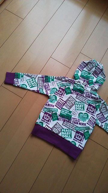 新品総柄パーカー100紫ベビドBABYDOLLベビードール < ブランド 新品総柄パーカー100紫ベビドBABYDOLLベビードール < ブランドの