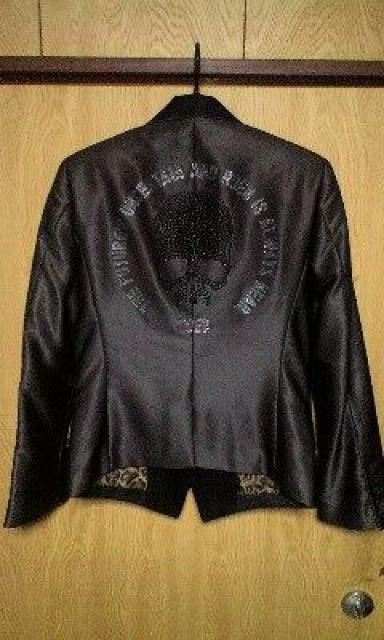 新品ROENロエン 総スワロフスキースカルレイヤードジャケット 44 < ブランド  新品ROENロエン 総スワロフスキースカルレイヤードジャケット 44  < ブランドの