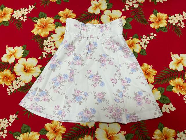 新品未使用☆レストローズ☆爽やか白地にバラ柄スカート☆ < ブランド  新品未使用☆レストローズ☆爽やか白地にバラ柄スカート☆ < ブランドの