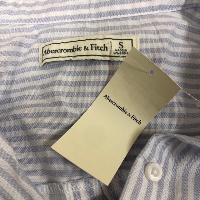 即決 新品 タグ付き Abercrombie&Fitch 長袖シャツ S < ブランド  即決 新品 タグ付き Abercrombie&Fitch 長袖シャツ S < ブランドの