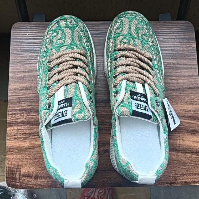 新品 26cm メンズ スニーカー グリーン カジュアル シューズ 靴 42 < 男性ファッション  新品 26cm メンズ スニーカー グリーン カジュアル シューズ 靴 42 < 男性ファッションの