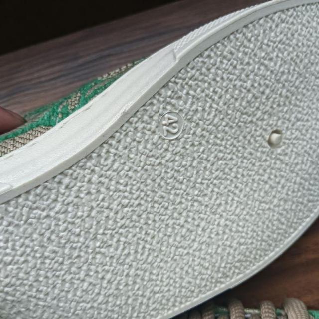 新品 26cm メンズ スニーカー グリーン カジュアル シューズ 靴 42 < 男性ファッション  新品 26cm メンズ スニーカー グリーン カジュアル シューズ 靴 42 < 男性ファッションの