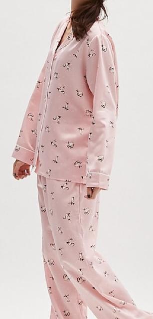 GU・シャム猫キャットスター柄ピンクサテン長袖パジャマ < ブランド GU・シャム猫キャットスター柄ピンクサテン長袖パジャマ < ブランドの