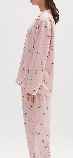 GU・シャム猫キャットスター柄ピンクサテン長袖パジャマ < ブランド GU・シャム猫キャットスター柄ピンクサテン長袖パジャマ < ブランドの