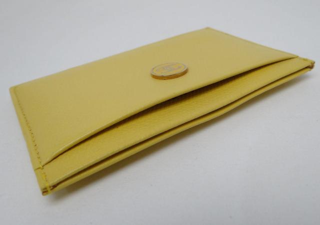 CHANEL シャネル CC ココボタン レザー カードケース イエロー【送料無料】 < ブランド CHANEL シャネル CC ココボタン レザー カードケース イエロー【送料無料】 < ブランドの