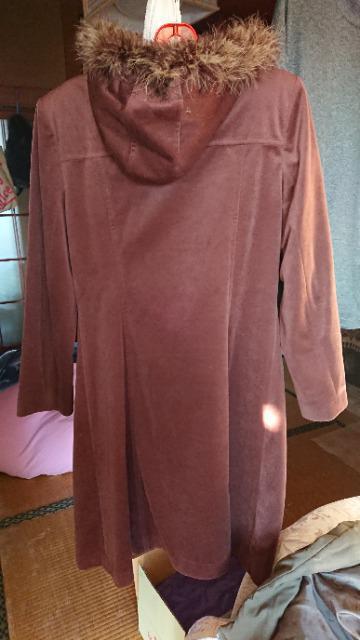 バブリー レトロ 、中古品 9号サイズ フード ファー付き、ポケット有り 茶系色ロングコート < 女性ファッション  バブリー レトロ 、中古品 9号サイズ フード ファー付き、ポケット有り 茶系色ロングコート < 女性ファッションの