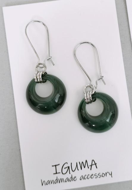 ハンドメイドピアス < 女性ファッション  ハンドメイドピアス  < 女性ファッションの