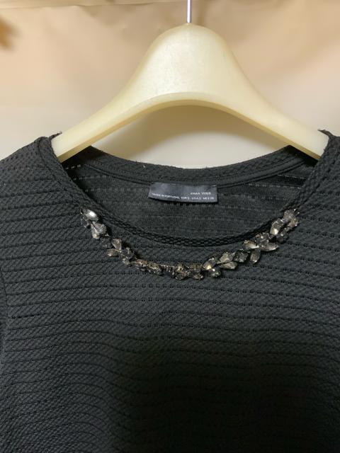 ◆ザラ「黒 ビジュー付き 長袖トップス」 < ブランド  ◆ザラ「黒 ビジュー付き 長袖トップス」 < ブランドの