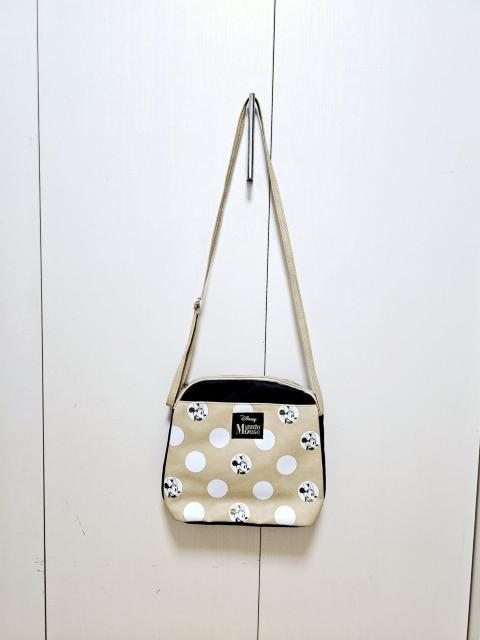 DISNEY Minnie Mouse ミニー ドット柄 ショルダーバッグ < アニメ/コミック/キャラクター DISNEY Minnie Mouse ミニー ドット柄 ショルダーバッグ < アニメ/コミック/キャラクターの