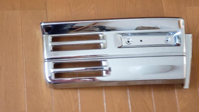 ☆新品未使用☆07スーパーグレート純正☆メッキステップロア右側のみ < 自動車/バイク ☆新品未使用☆07スーパーグレート純正☆メッキステップロア右側のみ < 自動車/バイク