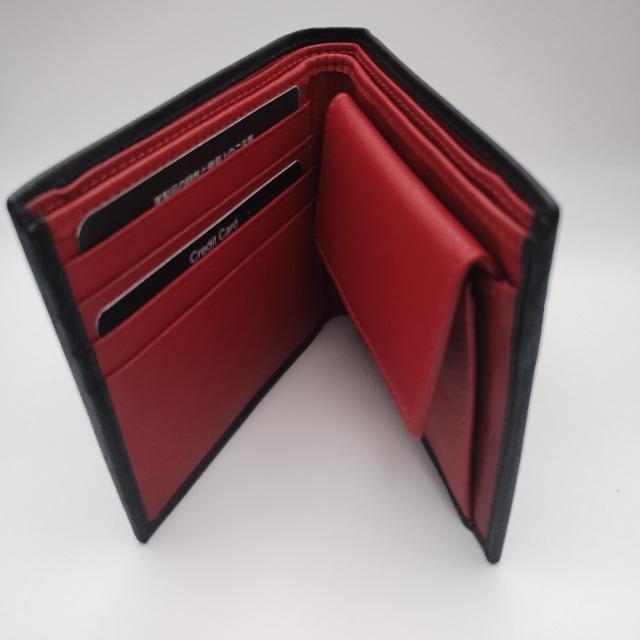 未使用★ラッフィナート 二つ折り財布 メンズ 本革 レザー 小銭入れ カード4枚 ブラック×レッド < 男性ファッション 未使用★ラッフィナート 二つ折り財布 メンズ 本革 レザー 小銭入れ カード4枚 ブラック×レッド < 男性ファッションの