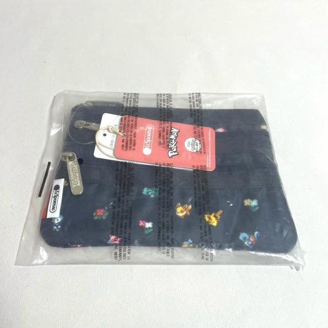 ★新品未使用★LeSportsac レスポートサック ポケモンアンドフラワーズ 3つ収納 ポーチ 7158 送料無料 < 女性ファッション  ★新品未使用★LeSportsac レスポートサック ポケモンアンドフラワーズ 3つ収納 ポーチ 7158 送料無料 < 女性ファッションの