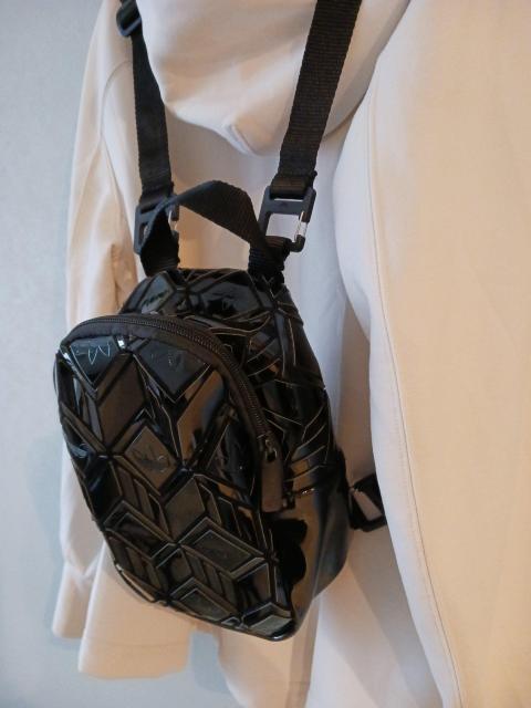 adidas/bNGiS̃ubNobNpbN 