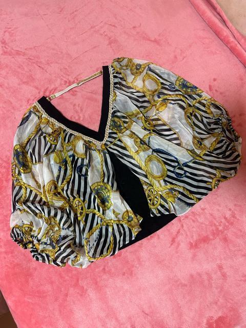 d.i.a. 大きく空いた前後のVネック マリン柄シフォンがヒラヒラとなびく涼しげな五分袖トップス 新品未使用 < ブランド  d.i.a. 大きく空いた前後のVネック マリン柄シフォンがヒラヒラとなびく涼しげな五分袖トップス 新品未使用  < ブランドの