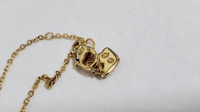 正規未 レア スワロフスキー リフレクションクリスタル スワンチャームチェーンブレスレット 緑石L×ロゴアイコン 付属有○調節可 < ブランド  正規未 レア スワロフスキー リフレクションクリスタル スワンチャームチェーンブレスレット 緑石L×ロゴアイコン 付属有○調節可 < ブランドの