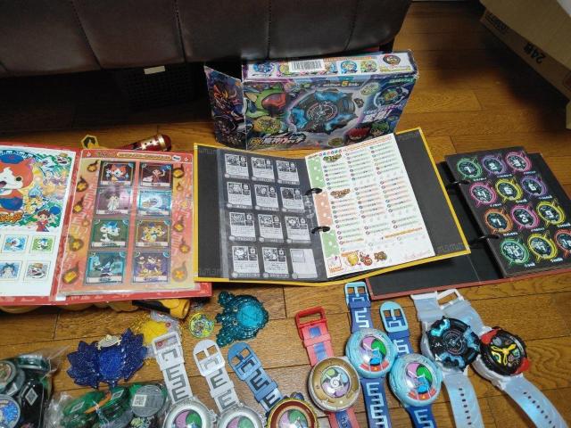 BANDAI o_C dEHb` _ 500 ܂Ƃߔ  Aj/R~bN/LN^[ 