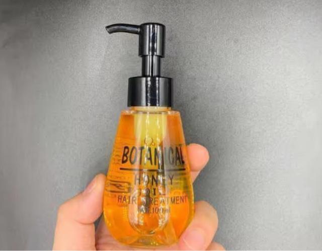 サロン販売品●定価2,640円【新品】ボタニカル ハニーオイル●ヘアオイル ヘアケア < インテリア/ライフ  サロン販売品●定価2,640円【新品】ボタニカル ハニーオイル●ヘアオイル ヘアケア < インテリア/ライフの