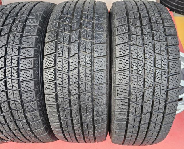 バリ溝!年式21 スタッドレスタイヤ GOODYEAR ICENAVI 7 16 インチ215/60R16 95Q ヴェゼル カム < 自動車/バイク バリ溝!年式21 スタッドレスタイヤ GOODYEAR ICENAVI 7 16 インチ215/60R16 95Q ヴェゼル カム < 自動車/バイク