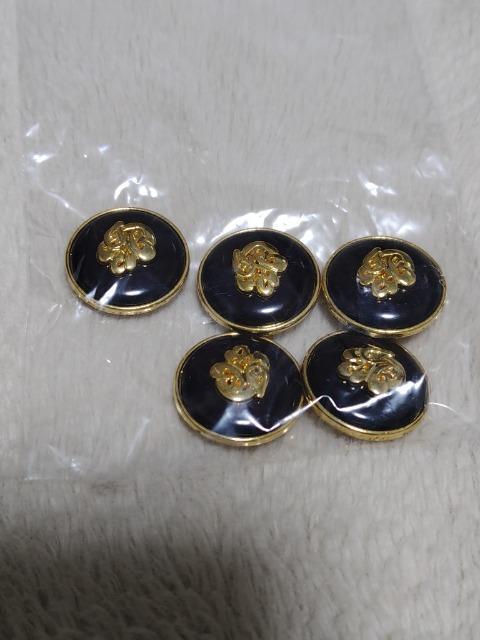 お洒落なボタン★5個セット★中古品 < ペット/手芸/園芸 お洒落なボタン★5個セット★中古品 < ペット/手芸/園芸の