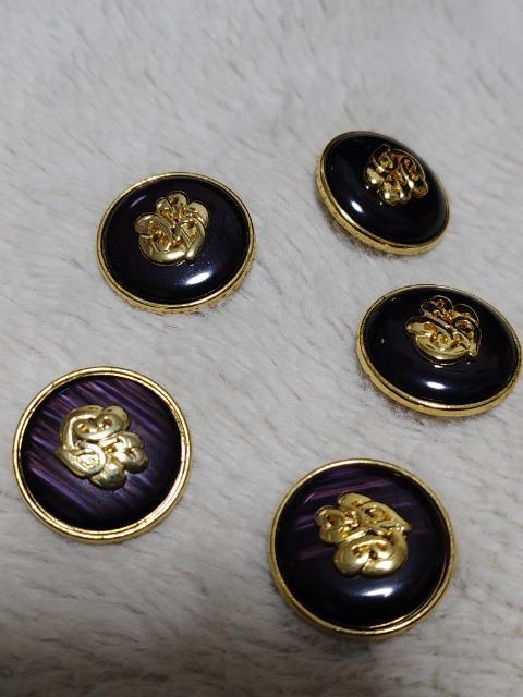 お洒落なボタン★5個セット★中古品 < ペット/手芸/園芸 お洒落なボタン★5個セット★中古品 < ペット/手芸/園芸の