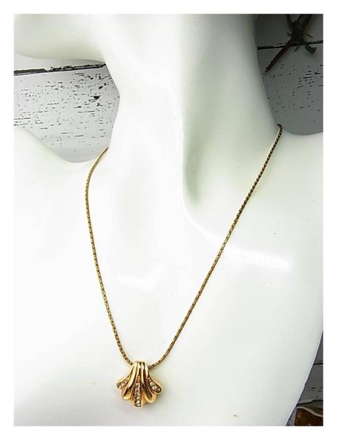 ���K�i �Ǖi Christian Dior �N���X�`�����f�B�I�[�� �V�F���^ ���C���X�g�[�� �l�b�N���X �S�[���h�J���[ �� �u�����h�� 