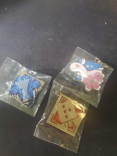 Apex Legends �o�b�W & �L�[�z���_�[ 3��Z�b�g �}�X�^�[ �J���� �l�b�V�[ ���A�A�C�e��  �� �z�r�[�� 