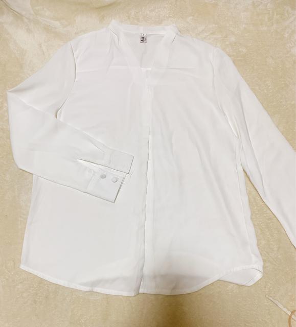 Vネックシャツブラウス < 女性ファッション  Vネックシャツブラウス  < 女性ファッションの