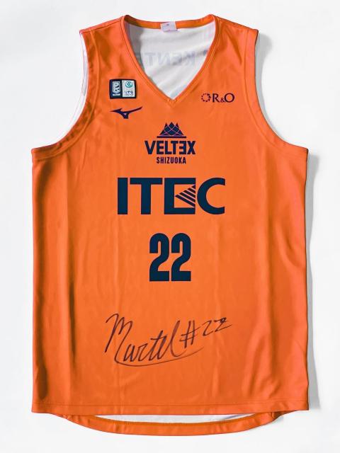 #22 �o���[�� �}�[�e���I�� ���g�p�E���M�T�C������1st���j�t�H�[��(�I�����W) 