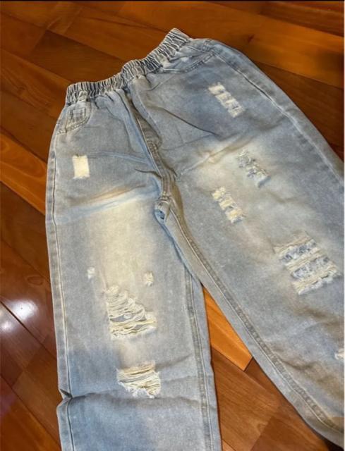 ジュニア ガールズ デニムパンツ ダメージ加工 洗練デザイン 加工デニムパンツ < キッズ/ベビー ジュニア ガールズ デニムパンツ ダメージ加工 洗練デザイン 加工デニムパンツ < キッズ/ベビーの