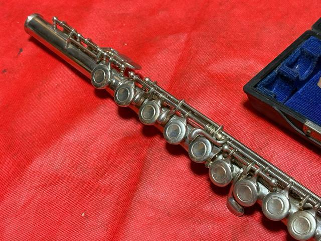 YAMAHA フルート YFL-123 専用ケース付き 良品2403-01-8 < ホビー YAMAHA フルート YFL-123 専用ケース付き 良品2403-01-8 < ホビーの