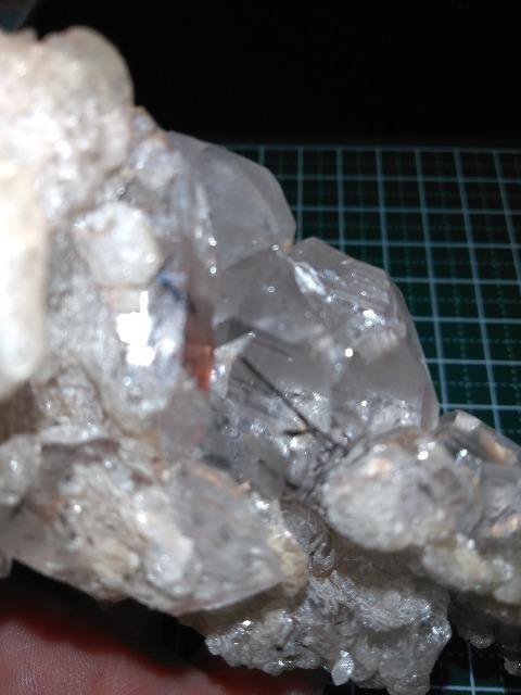 ヒマラヤ水晶 クル渓谷産 ブラックルチル入り原石★約175グラム < インテリア/ライフ ヒマラヤ水晶 クル渓谷産 ブラックルチル入り原石★約175グラム < インテリア/ライフの