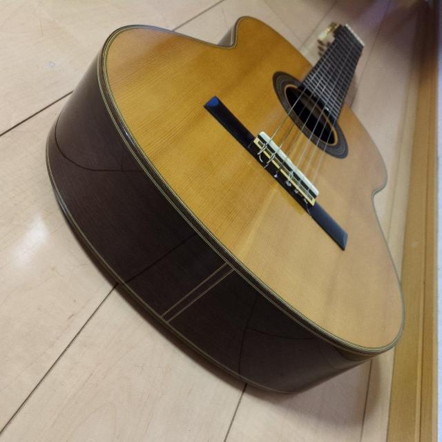 Yamaha /Grand concert �N���V�b�N�M�^�[ GC-5 �� �z�r�[�� 