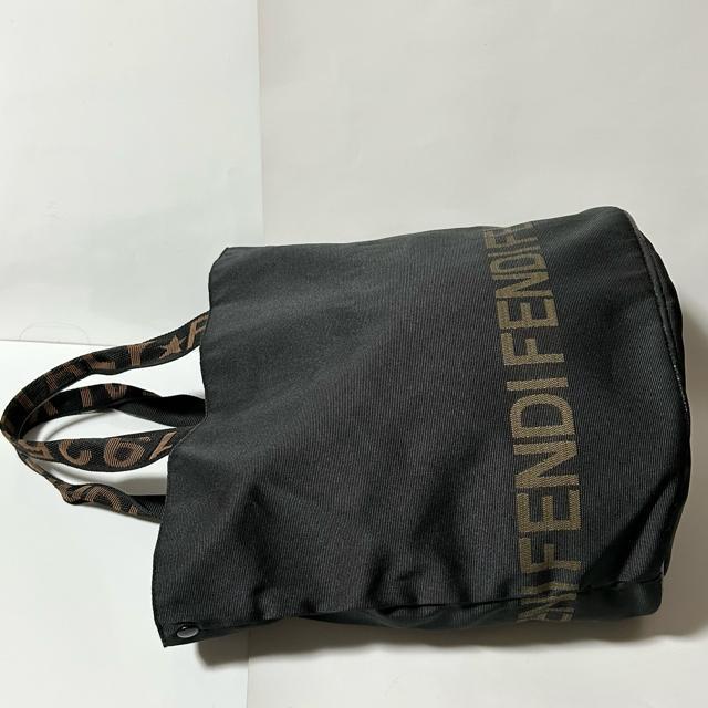 FENDI �t�F���f�B �i�C���� �g�[�g�o�b�O �n���h�o�b�O �u���b�N �u���E�� �S�[���h���� �r�|�� B5�T�C�Y���[ �� �u�����h�� 