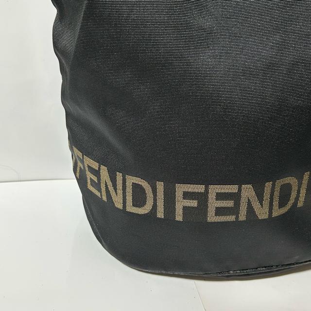 FENDI �t�F���f�B �i�C���� �g�[�g�o�b�O �n���h�o�b�O �u���b�N �u���E�� �S�[���h���� �r�|�� B5�T�C�Y���[ �� �u�����h�� 