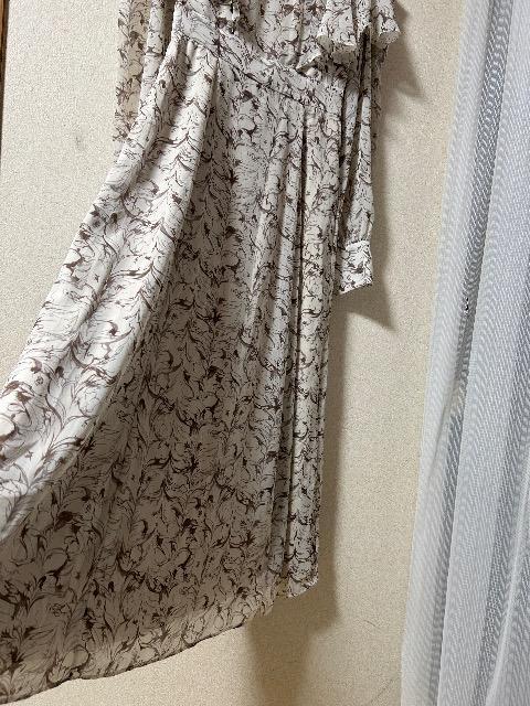 1.6Vi^OtLAGUNA MOONV_[tp^[s[X