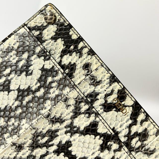 ���i FENDI �t�F���f�B �p�C�\�� �s�[�J�u�[ �o�b�O�C���|�P�b�g �� �u�����h�� 