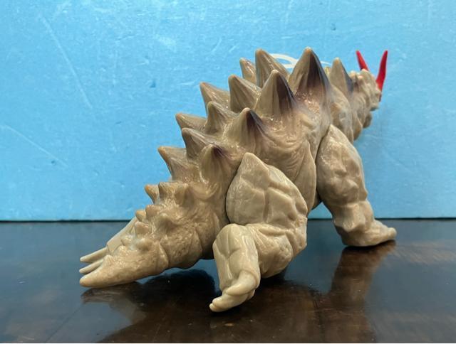 ウルトラマンティガ 岩石怪獣 ガグマ PVC ソフビ ソフトビニール フィギュア 特撮 ヒーロー 怪獣 バンダイ < ホビー ウルトラマンティガ 岩石怪獣 ガグマ PVC ソフビ ソフトビニール フィギュア 特撮 ヒーロー 怪獣 バンダイ < ホビーの