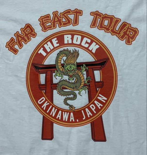 新品 FAR EAST TOUR THE ROCK US ミリタリTシャツ 白 M < 男性ファッション  新品 FAR EAST TOUR THE ROCK US ミリタリTシャツ 白 M < 男性ファッションの