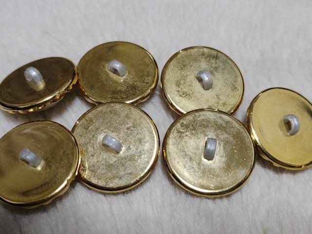 お洒落かわいいボタン★7個セット★中古品 < ペット/手芸/園芸 お洒落かわいいボタン★7個セット★中古品 < ペット/手芸/園芸の