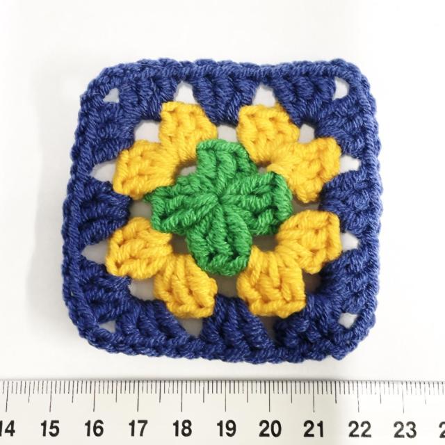 22*ハンドメイド♪グラニースクエアモチーフ 13 < ペット/手芸/園芸 22*ハンドメイド♪グラニースクエアモチーフ 13 < ペット/手芸/園芸の