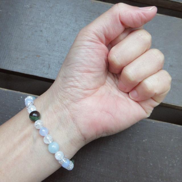 アクアマリンxルビーゾイサイトxブルーレースxクラック水晶 < 女性アクセサリー/時計 アクアマリンxルビーゾイサイトxブルーレースxクラック水晶 < 女性アクセサリー/時計の