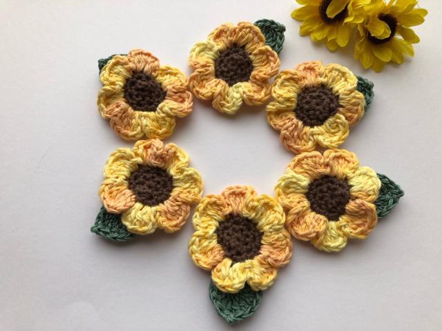 ハンドメイド ブローチ ビタミンカラーのひまわり満開♪ < 女性ファッション  ハンドメイド ブローチ ビタミンカラーのひまわり満開♪ < 女性ファッションの