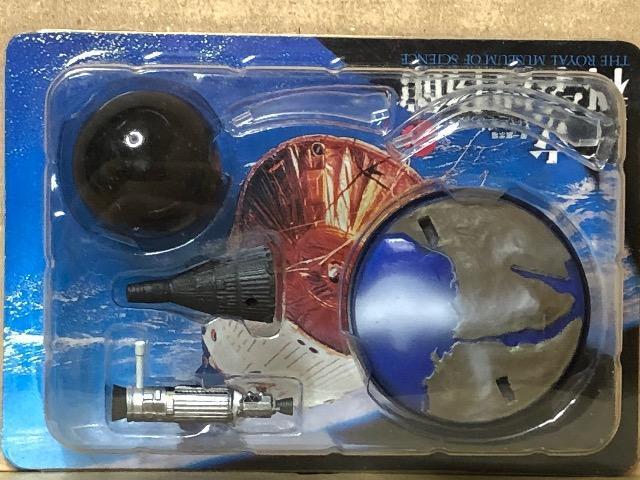 Ȋw W[Ƃ̔ޕ] 03 10Nȓ  zr[ 