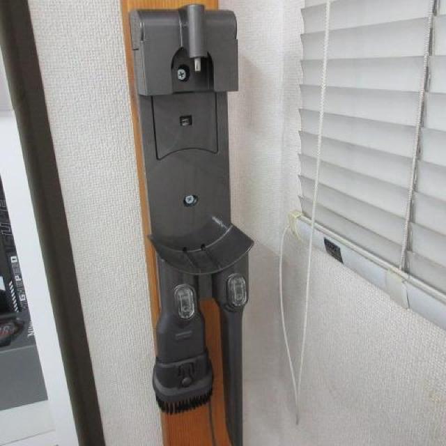 ダイソン コードレスクリーナー DC62 コードレス掃除機 ス < 家電/AV  ダイソン コードレスクリーナー DC62 コードレス掃除機 ス < 家電/AVの