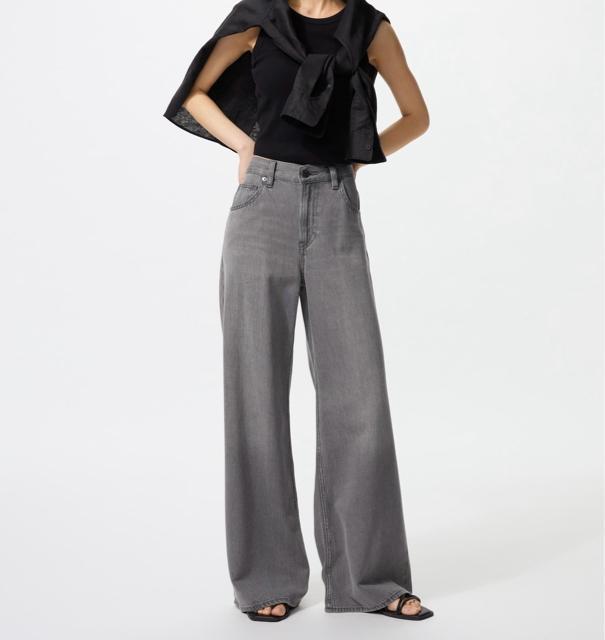 ViUNIQLO(jN)h[vChtAW[Y23   uh 